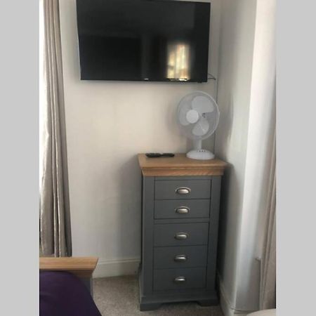 Bernards Hideout Appartement Cromer Buitenkant foto