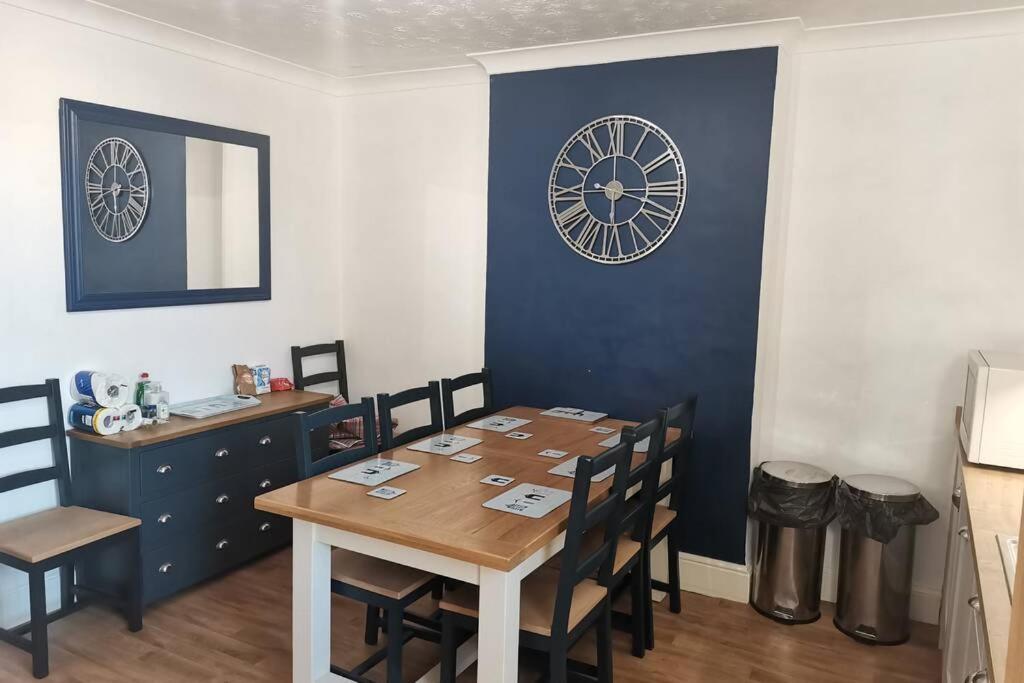 Bernards Hideout Appartement Cromer Buitenkant foto