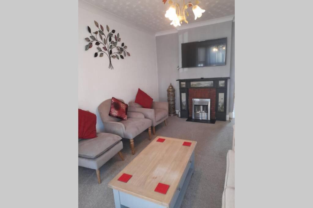 Bernards Hideout Appartement Cromer Buitenkant foto