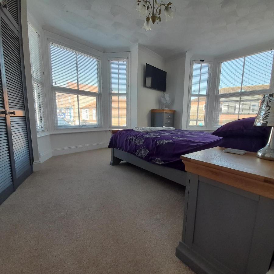Bernards Hideout Appartement Cromer Buitenkant foto