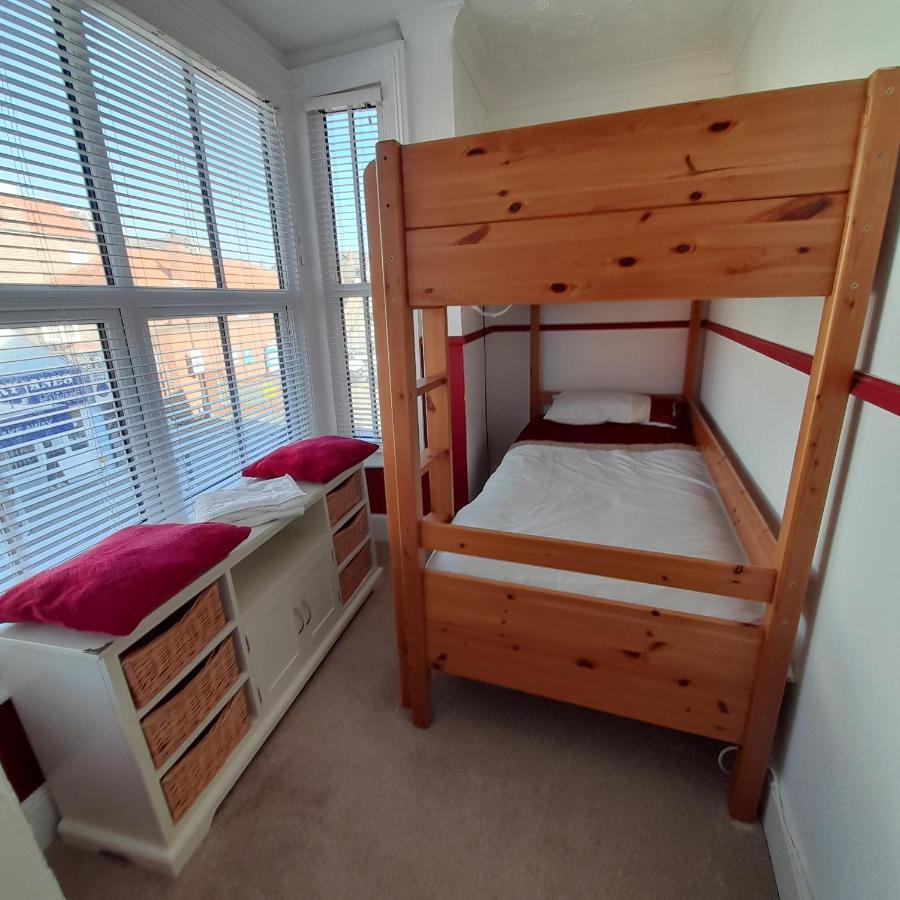 Bernards Hideout Appartement Cromer Buitenkant foto